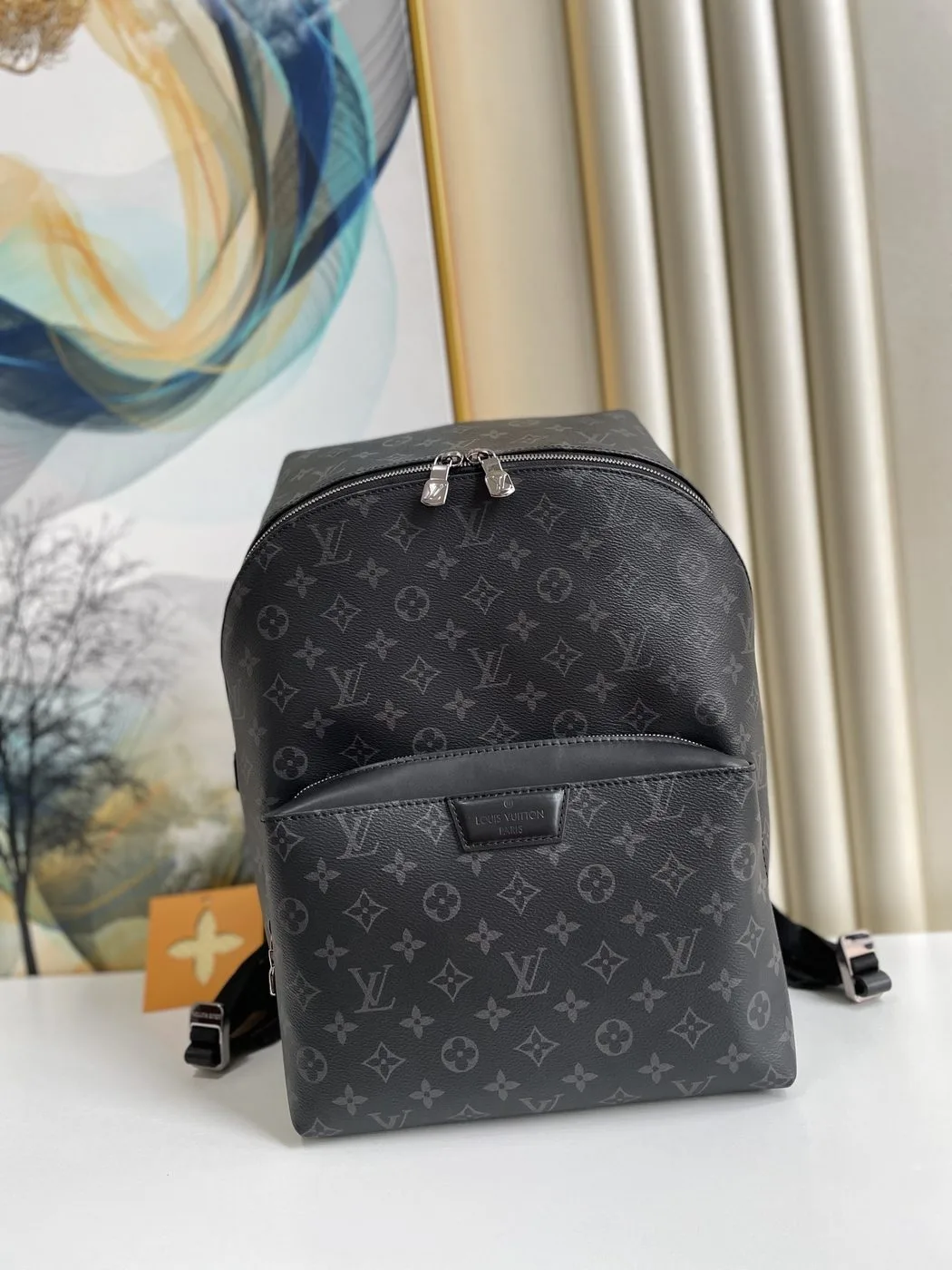 Louis Vuitton Discovery