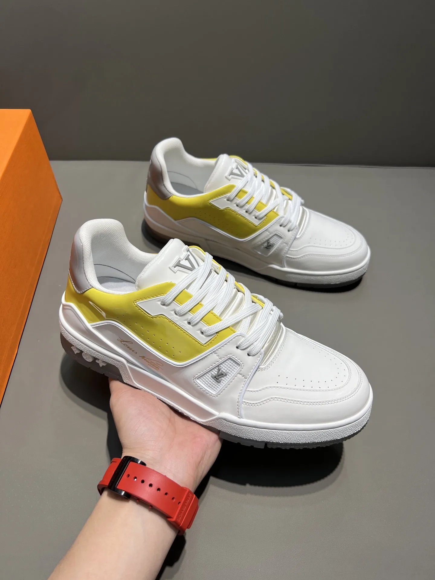 Louis Vuitton Trainer Sneaker White/Yellow Virgil Abloh - Image 2