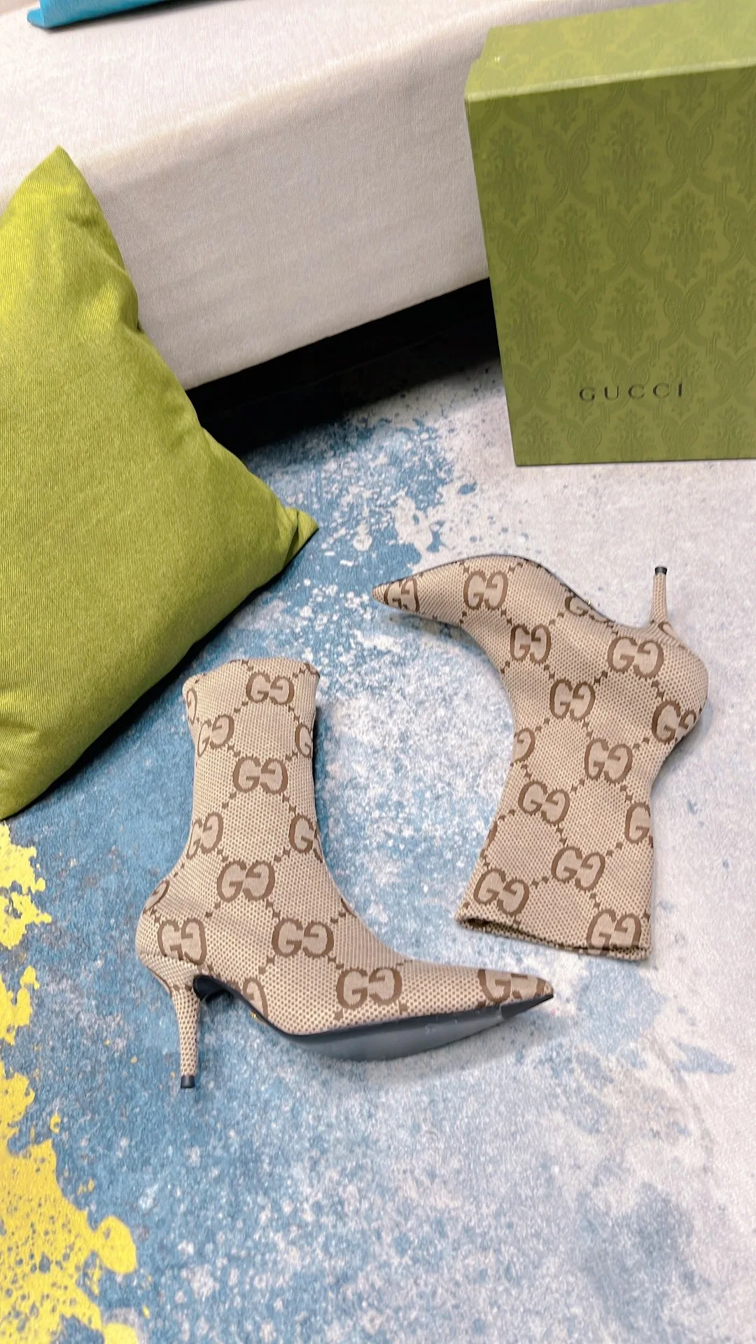 Gucci Women’s Lisa Monogram Canvas Ankle Boots Beige - Image 4