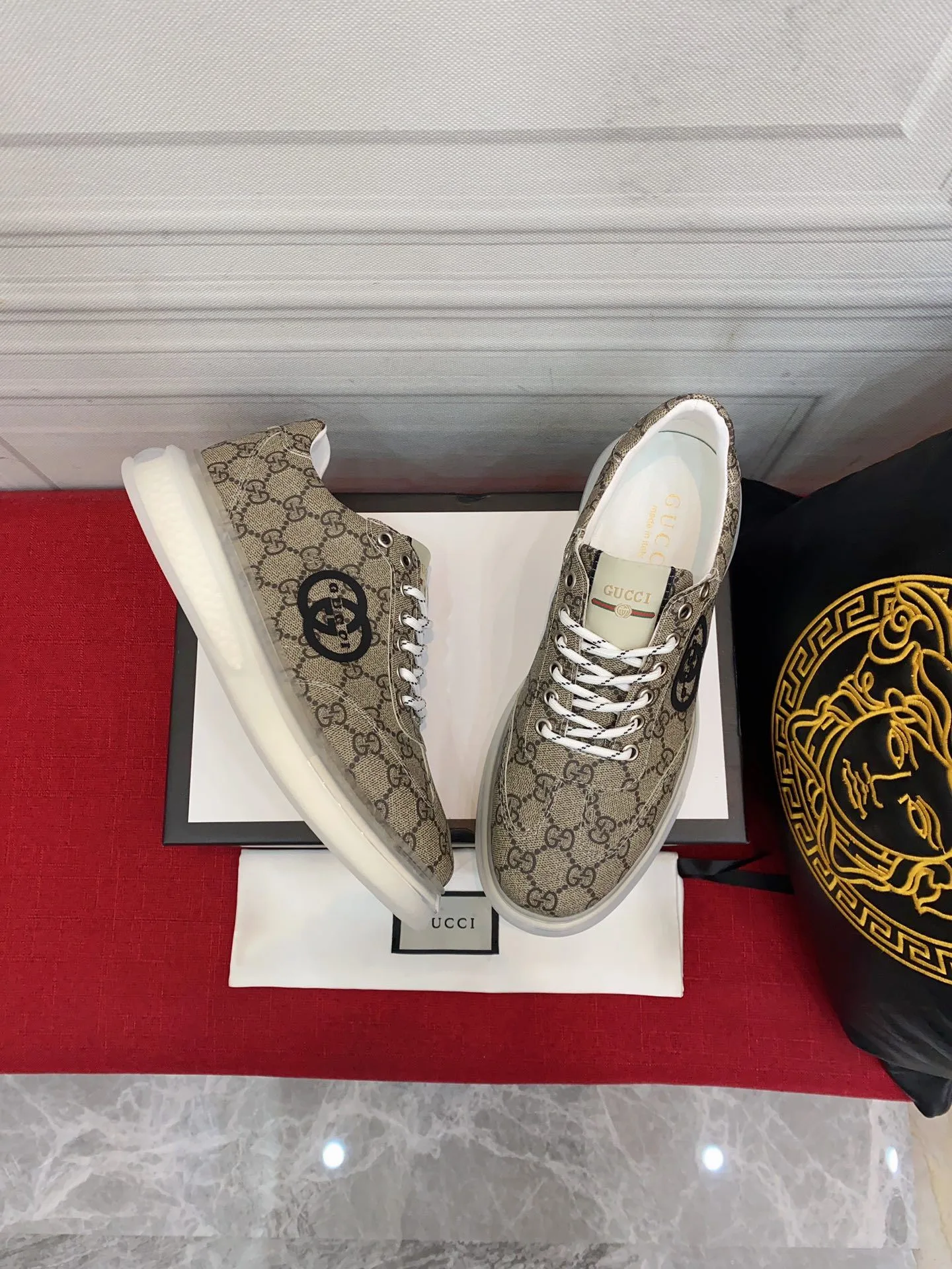 Gucci Men’s Sneaker With GG Gucci Print Brown And Gray - Image 9
