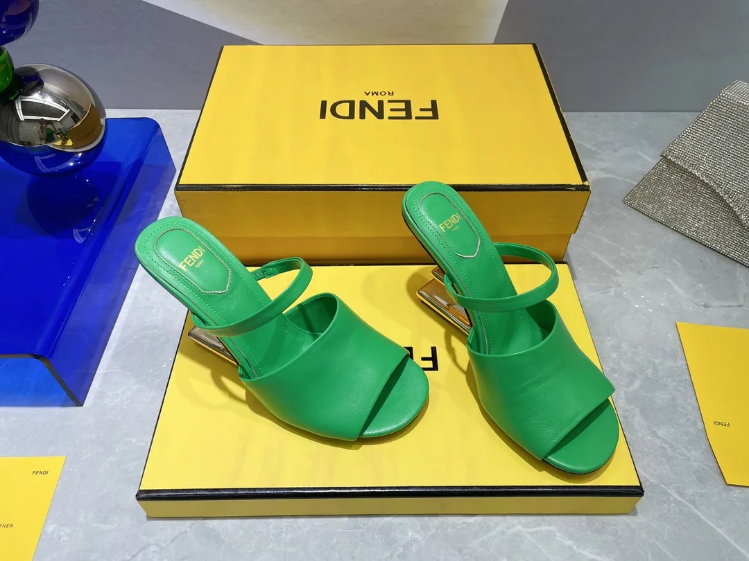 Fendi First Green High-Heeled Sandals - Image 4