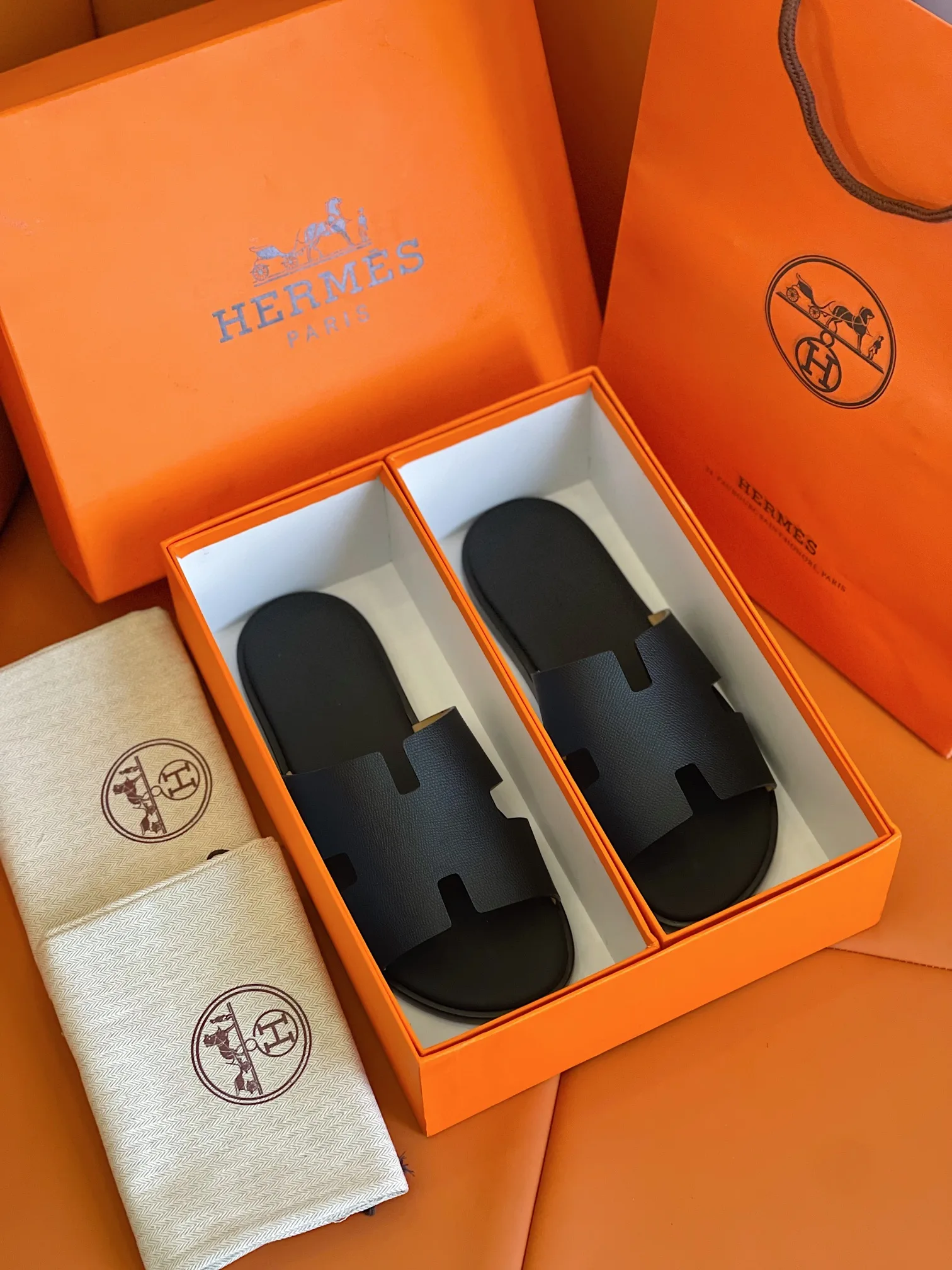 Hermes Izmir Sandals Black/ Orange - Image 3