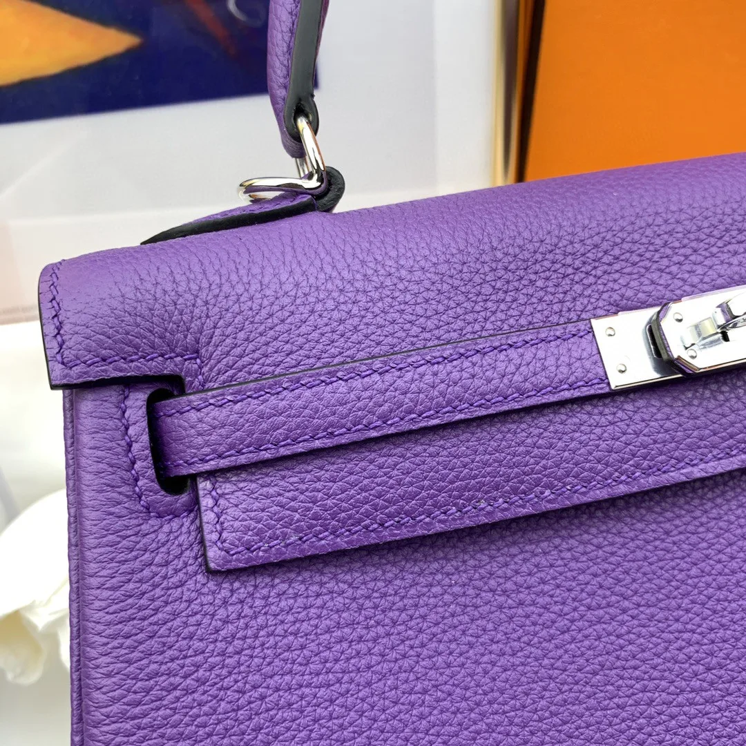 Alternative view of Hermes Kelly 25 Retourne Togo Purple Bag