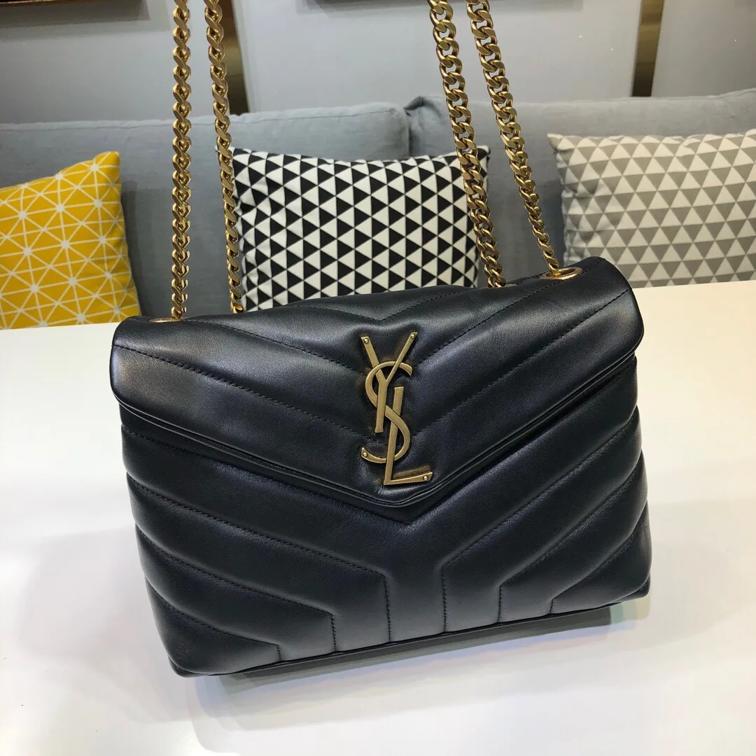 Saint Laurent Loulou