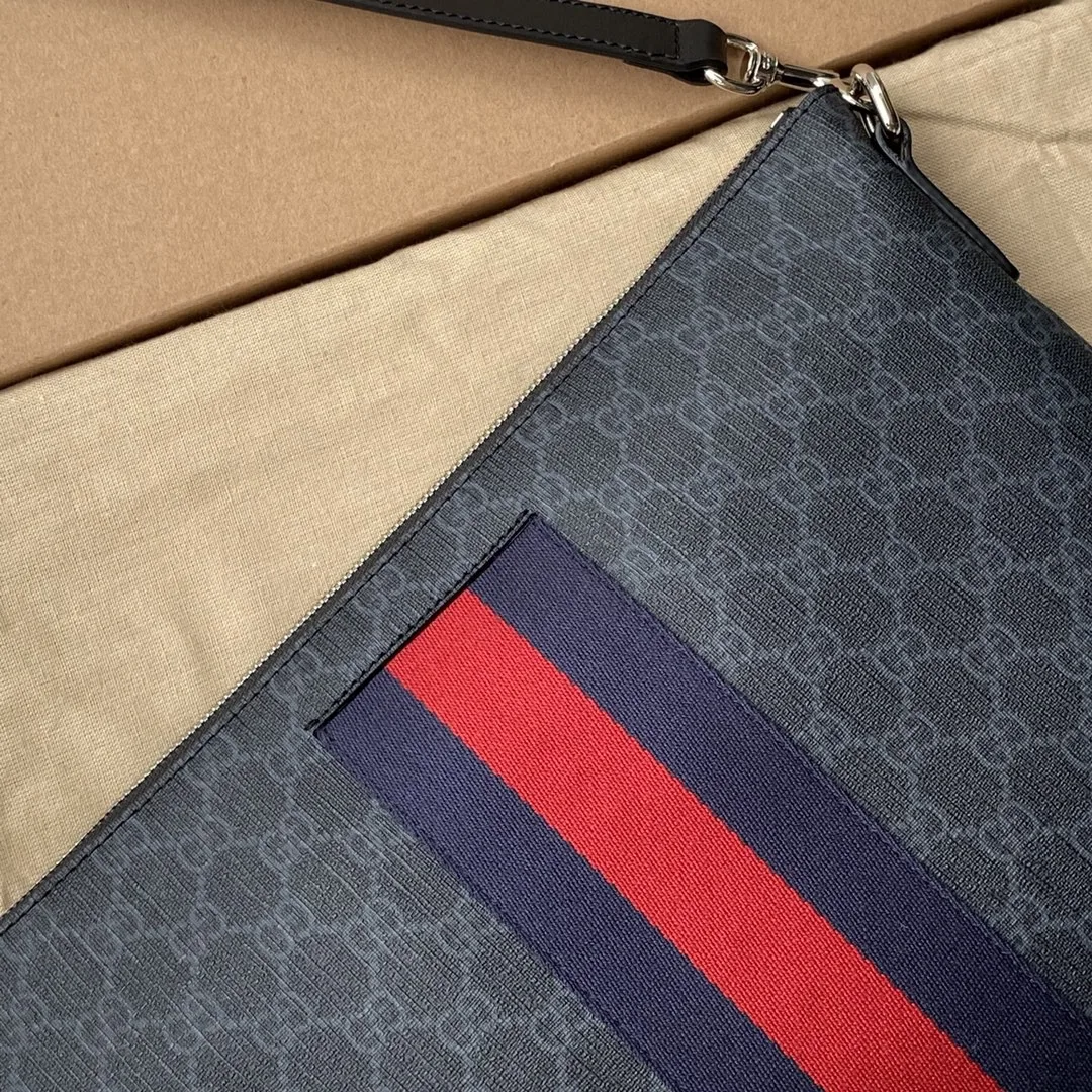 Gucci Black Messenger Black/Grey GG Supreme Canvas Blue And Red Web / - Image 5