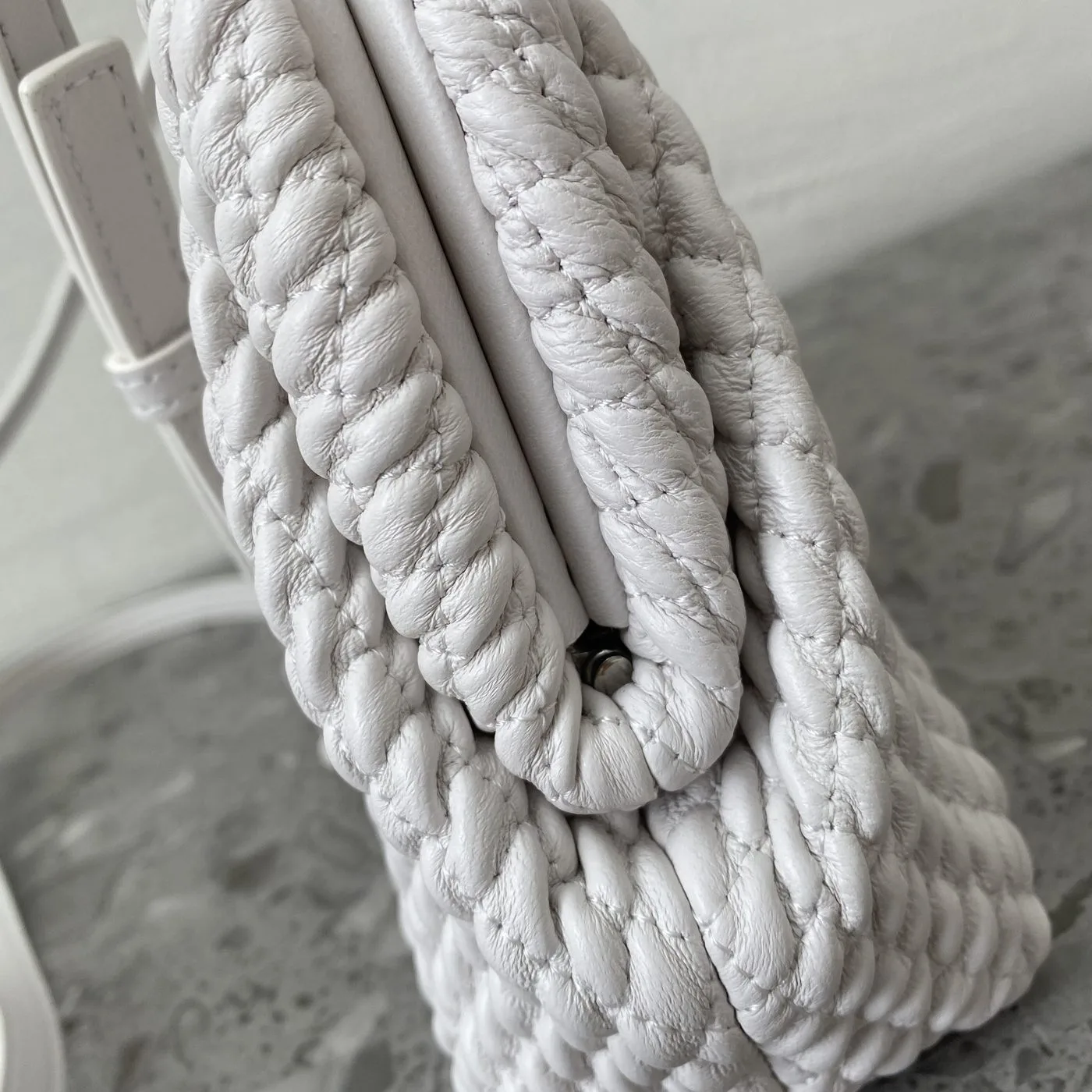 Alternative view of Bottega Veneta Point Chalk
