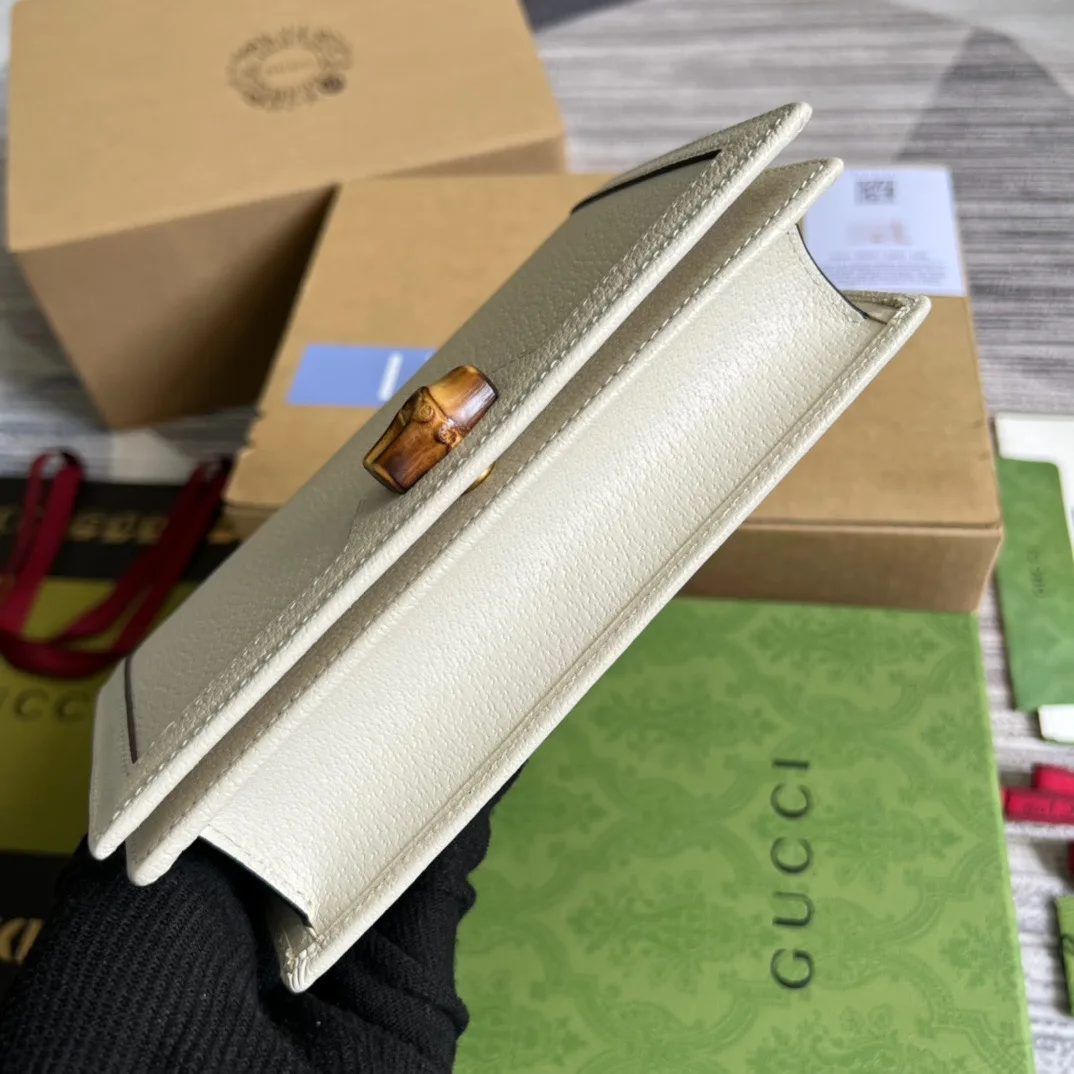 Gucci Diana Mini Bag With Bamboo White , / - Image 5