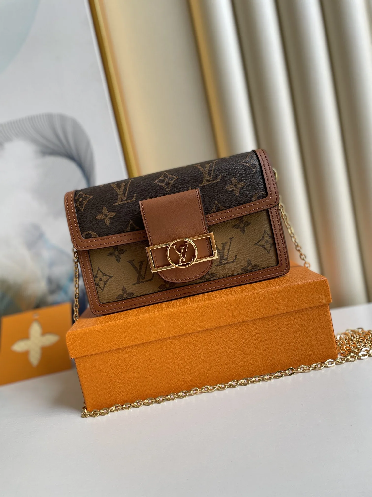 Louis Vuitton Dauphine