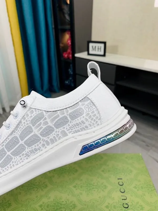 Gucci Mens Crocodile Embossing Sneakers White - Image 9