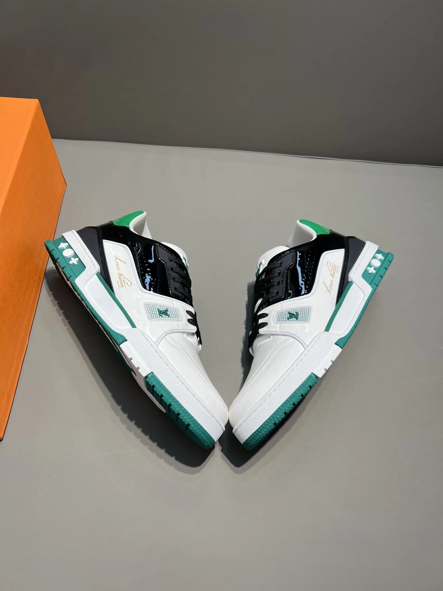 Louis Vuitton Trainer Sneaker White/Black Virgil Abloh - Image 9