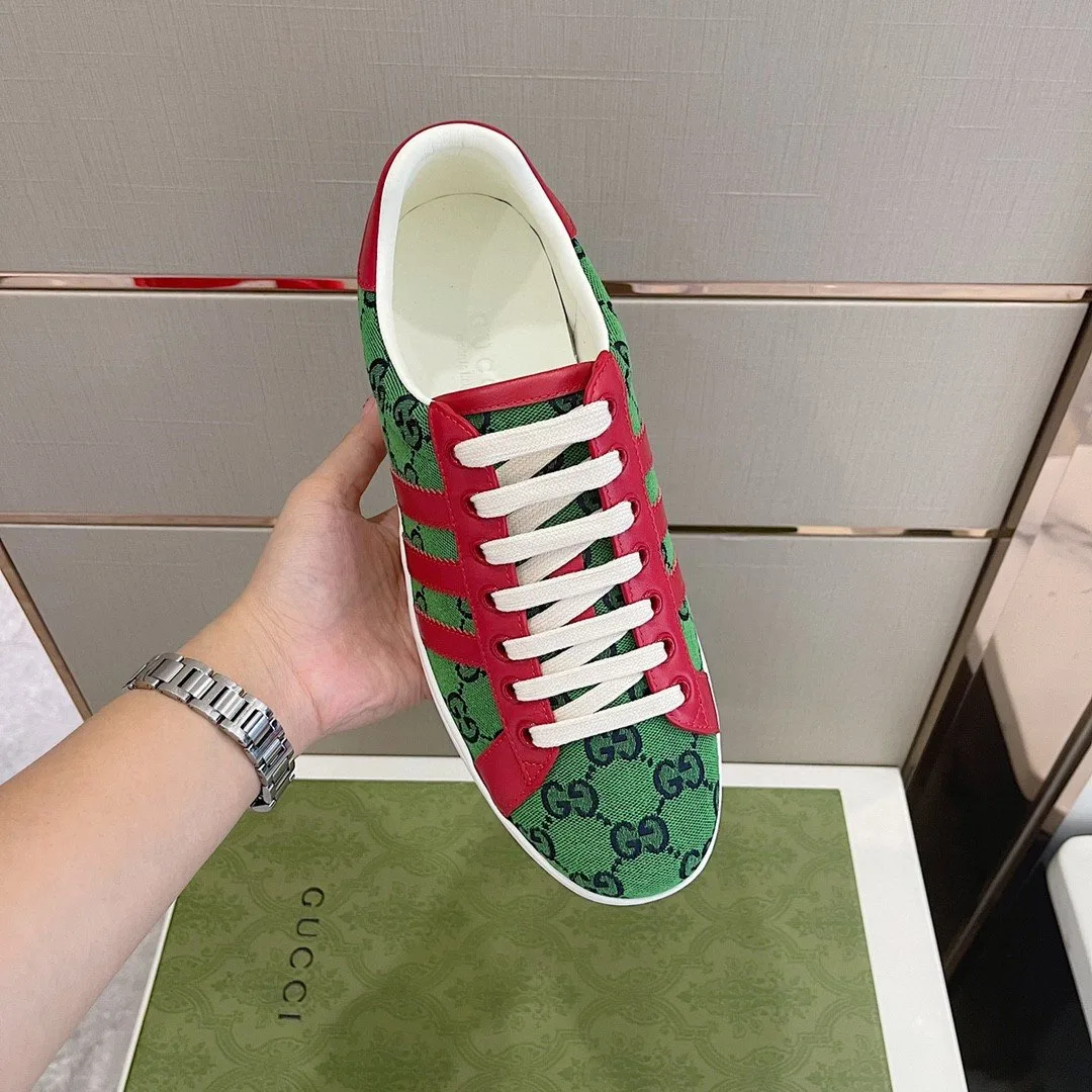 Gucci x Adidas Men’s GG Sneakers Green Red - Image 9