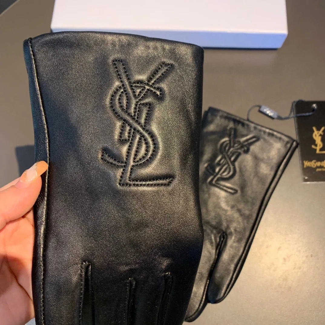 Saint Laurent Gloves In Black - Image 9