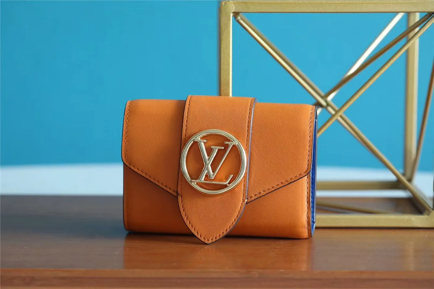 Louis Vuitton Pont