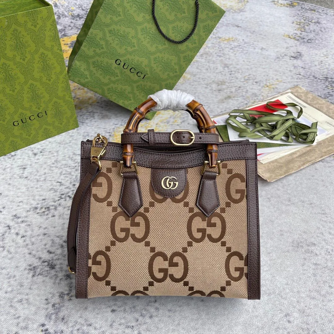 Gucci Diana Jumbo