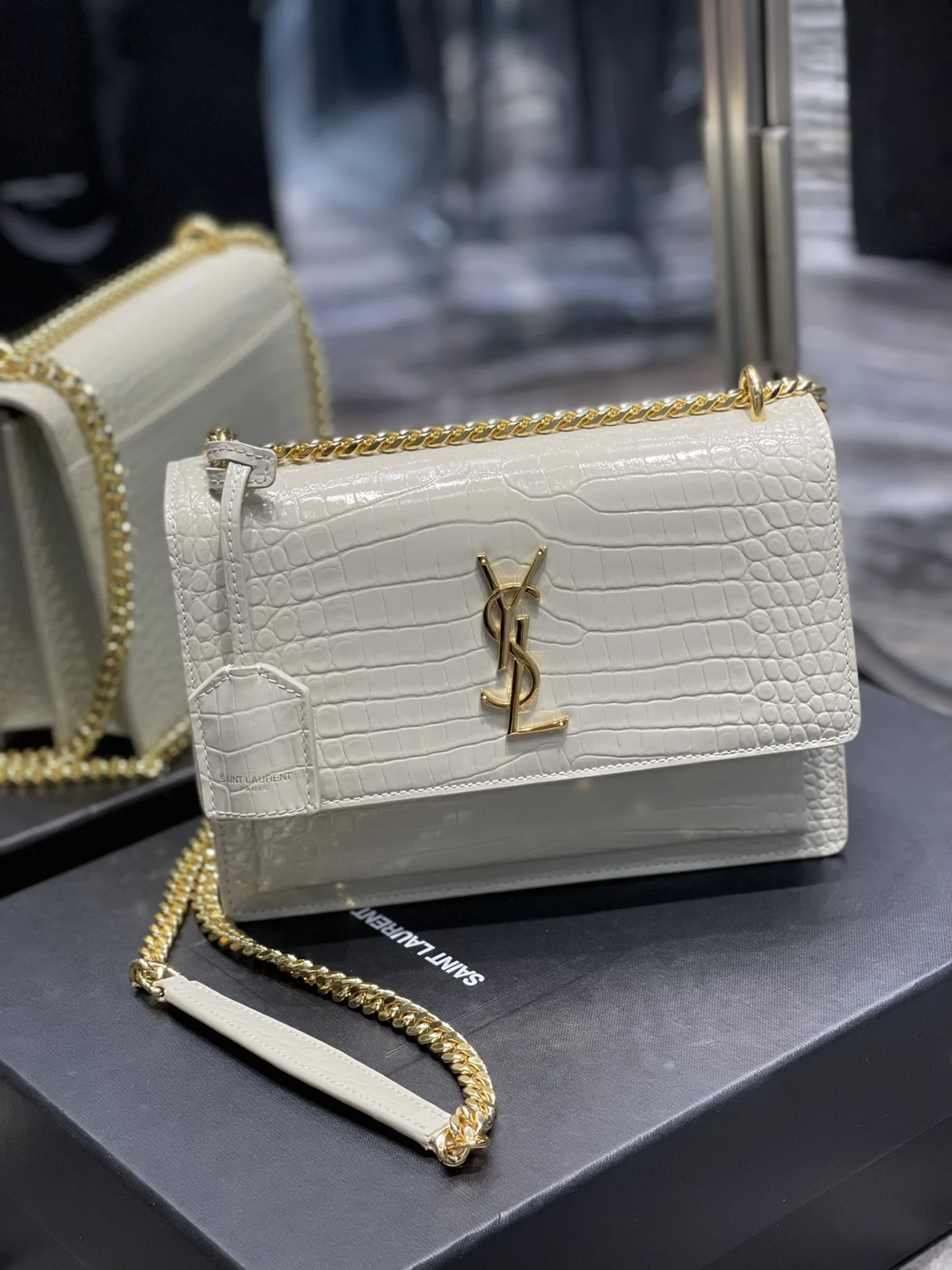 Saint Laurent Sunset