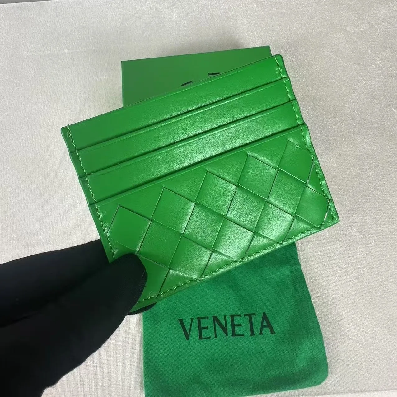 Bottega Veneta Credit Card Case Parakeet / - Image 4