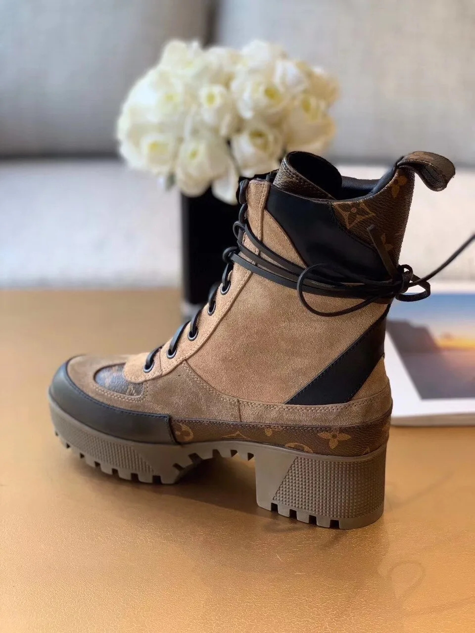 Louis Vuitton Laureate Desert Boots Patent Monogram Material Brown LV 1A4XYE - Image 7