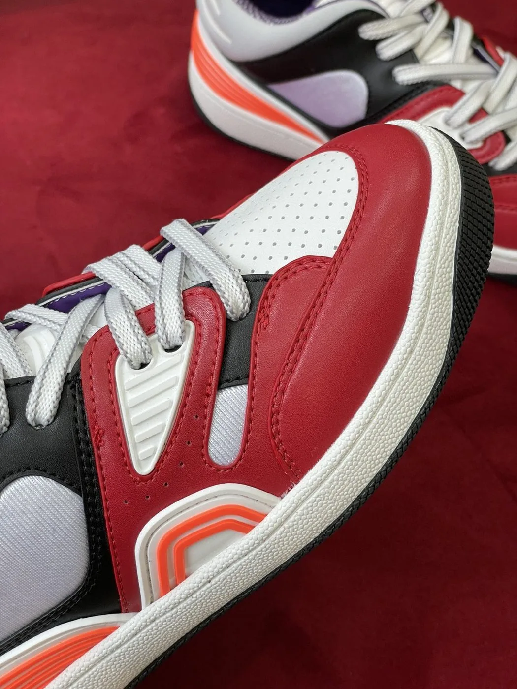 Gucci Women’s Sneaker Gucci Basket Donna Multicolor Demetra - Image 2