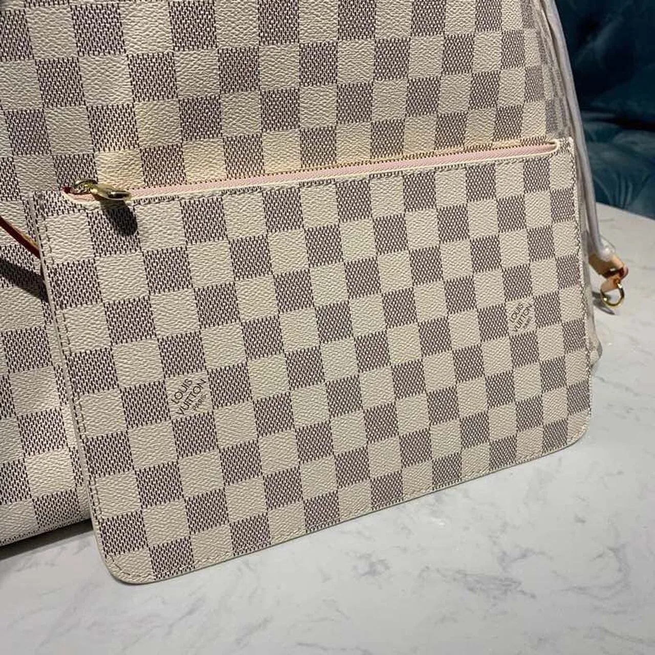 Louis Vuitton Neverfull GM Tote Bag / Rose Ballerine Pink Damier Azur Gold Hardware - Image 7