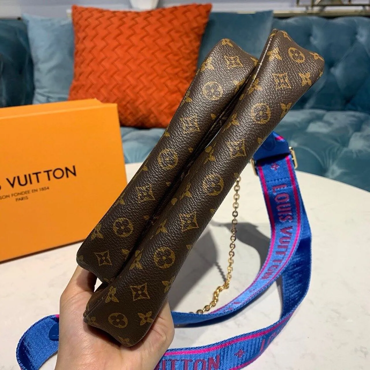 Louis Vuitton Multi Pochette Accessoire Shoulder Bag / Blue Monogram Canvas Gold Hardware - Image 5