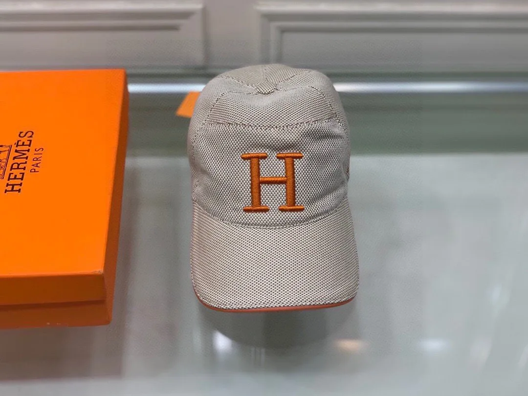 Hermes Davis H