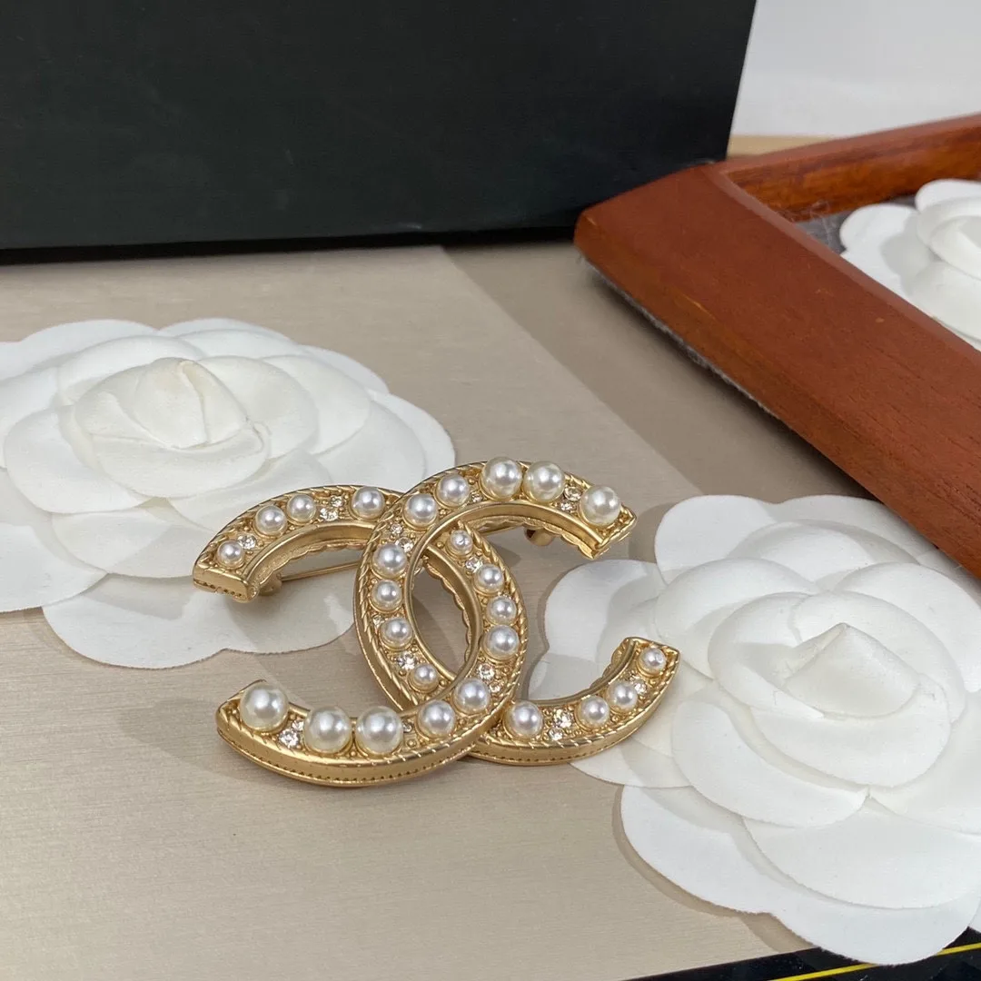 Chanel Brooch - Image 6