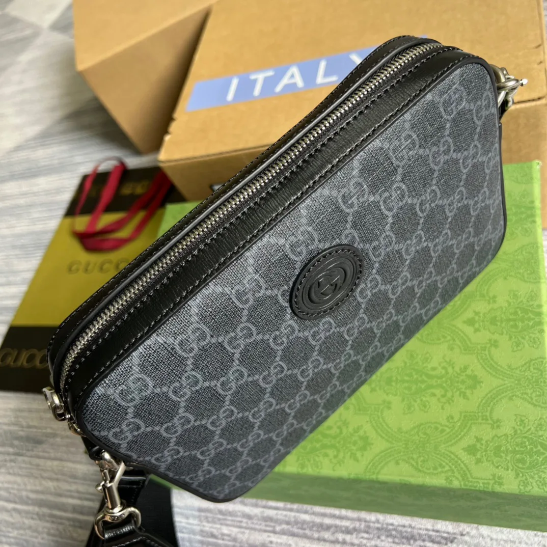 Gucci Shoulder Bag With Interlocking G Black GG Supreme Canvas / - Image 7