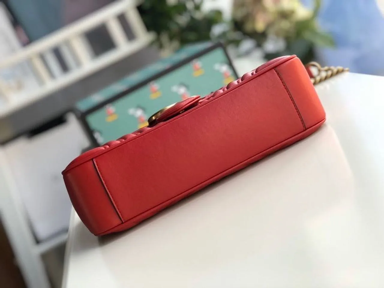Gucci Marmont Small Matelassé Shoulder Bag Hibiscus Red Matelassé Chevron / GG - Image 4