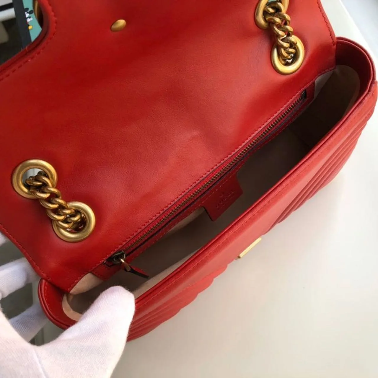 Gucci Marmont Small Matelassé Shoulder Bag Hibiscus Red Matelassé Chevron / GG - Image 5