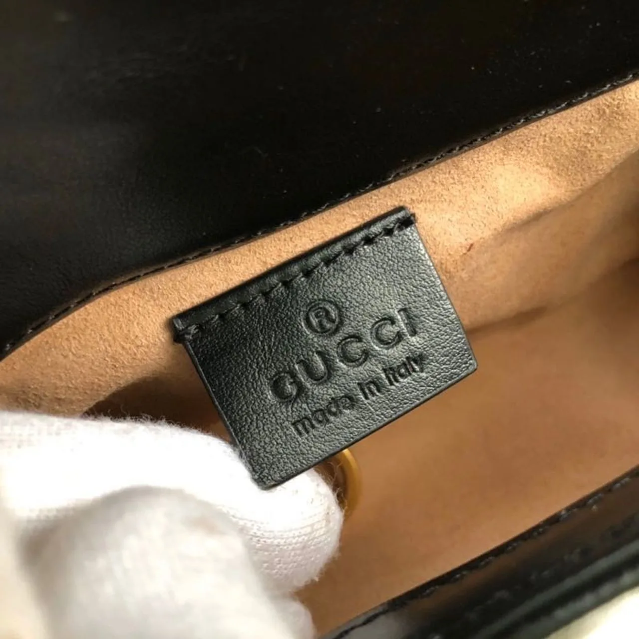 Gucci Marmont Matelassé Super Mini Bag Dusty Black Chevron / - Image 9