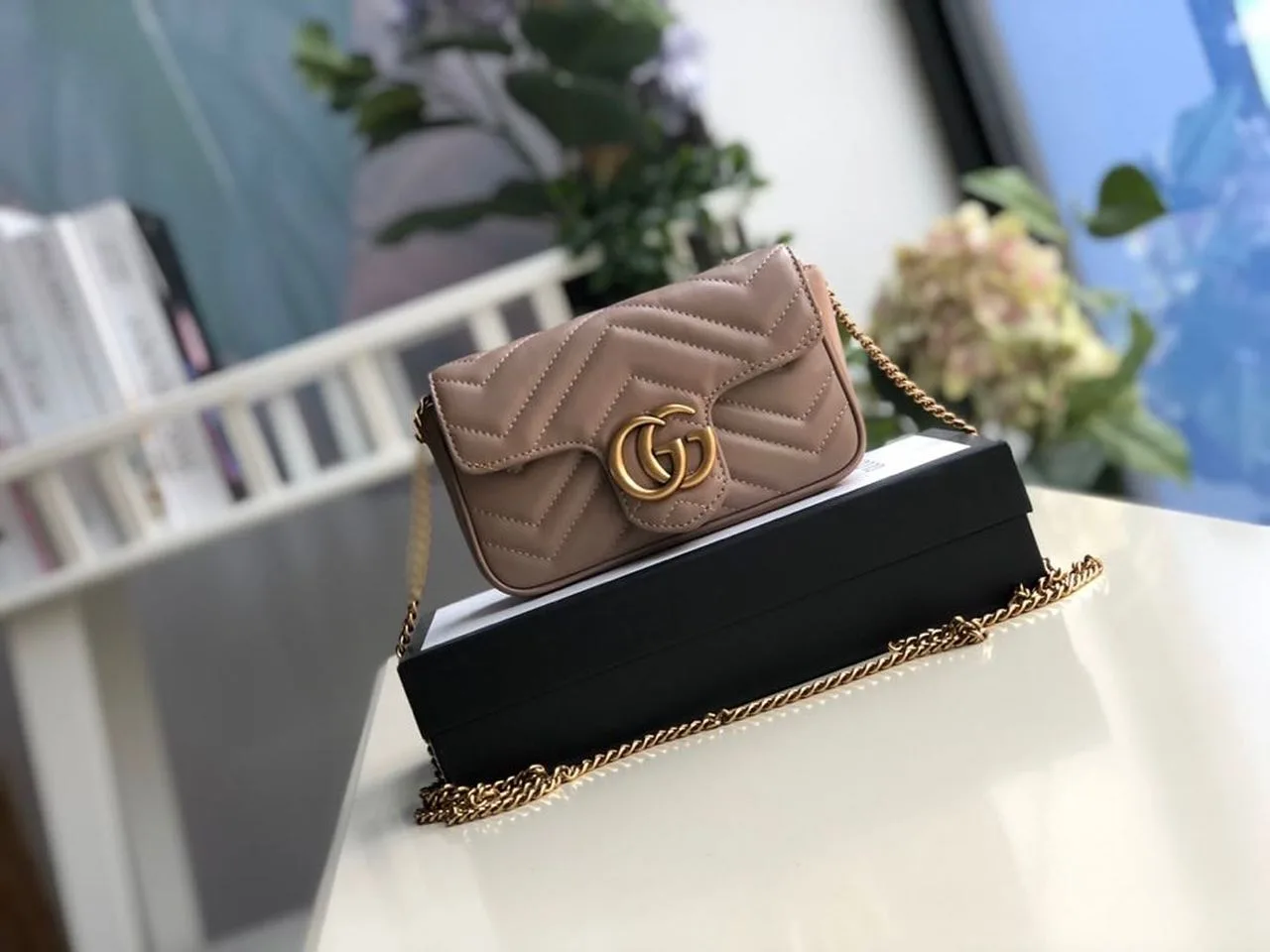 Alternative view of Gucci Marmont Matelassé Super Mini Bag Beige Matelassé Chevron /