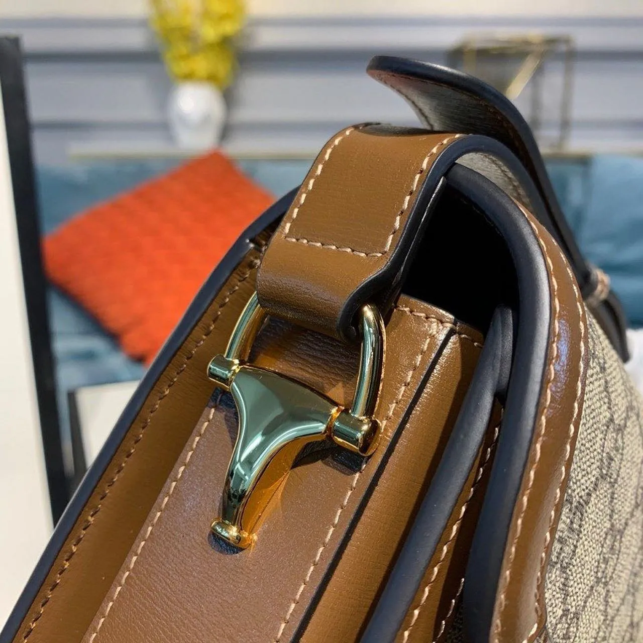 Gucci Horsebit 1955 Shoulder Bag Beige/Ebony GG Supreme Canvas With Brown / - Image 7