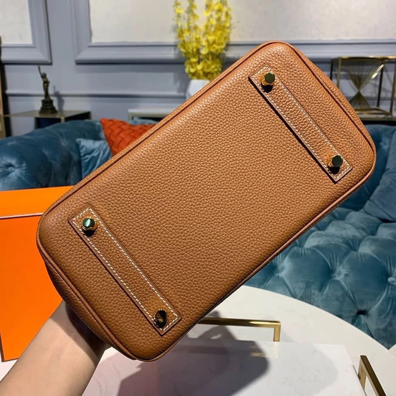 Hermes Birkin Top Handle Bag / White Semi Handstitched Gold Hardware - Image 8