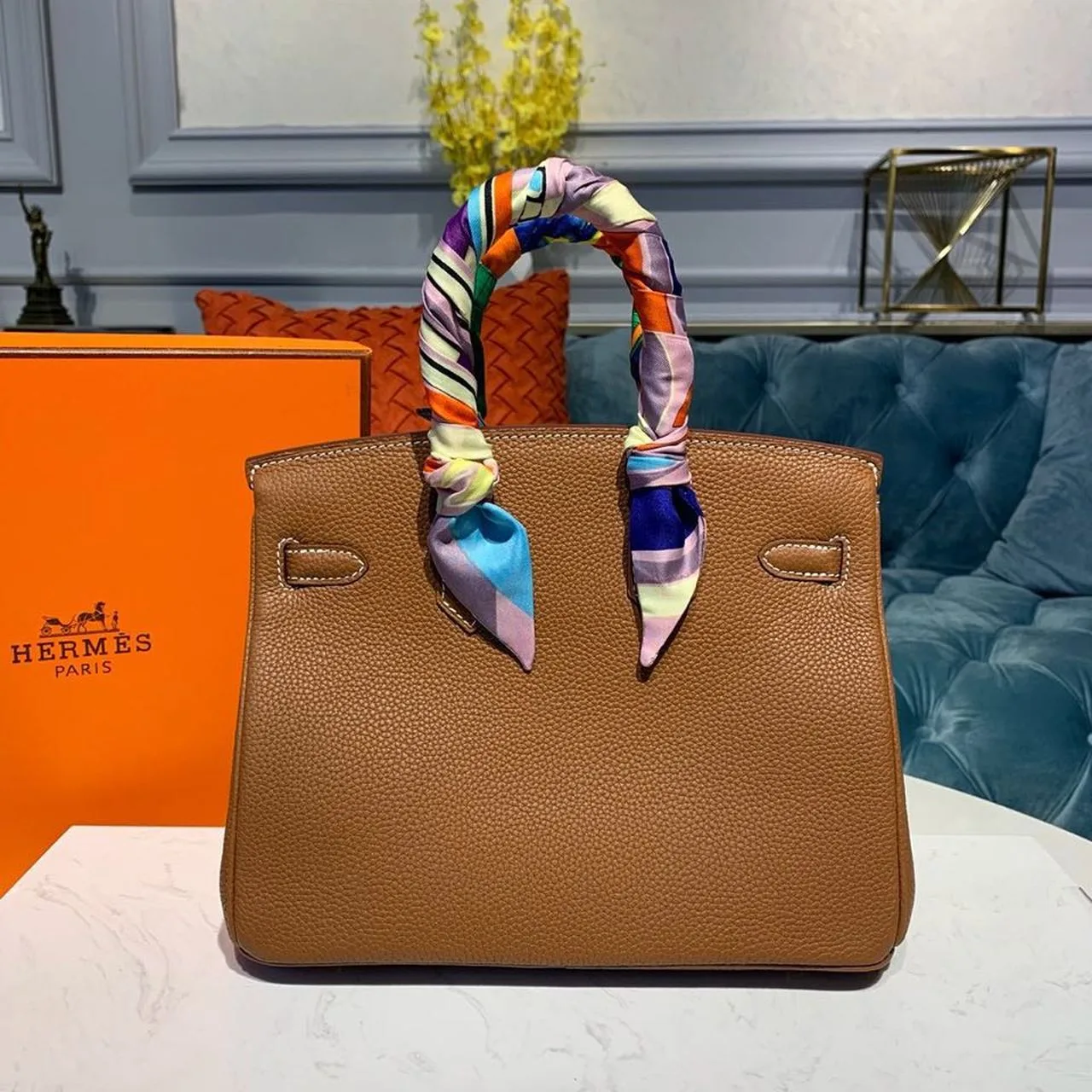 Hermes Birkin Top Handle Bag / White Semi Handstitched Gold Hardware - Image 3