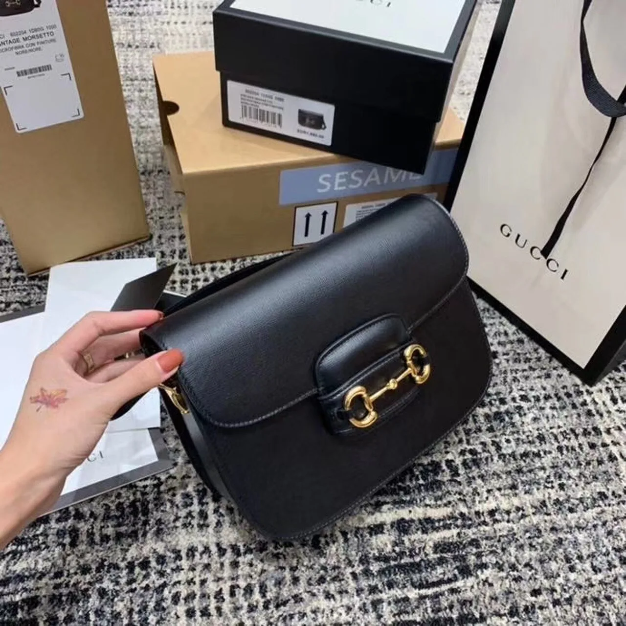 Gucci Horsebit 1955 Shoulder Bag Black Textured With A Vintage Effect / GG - Image 5