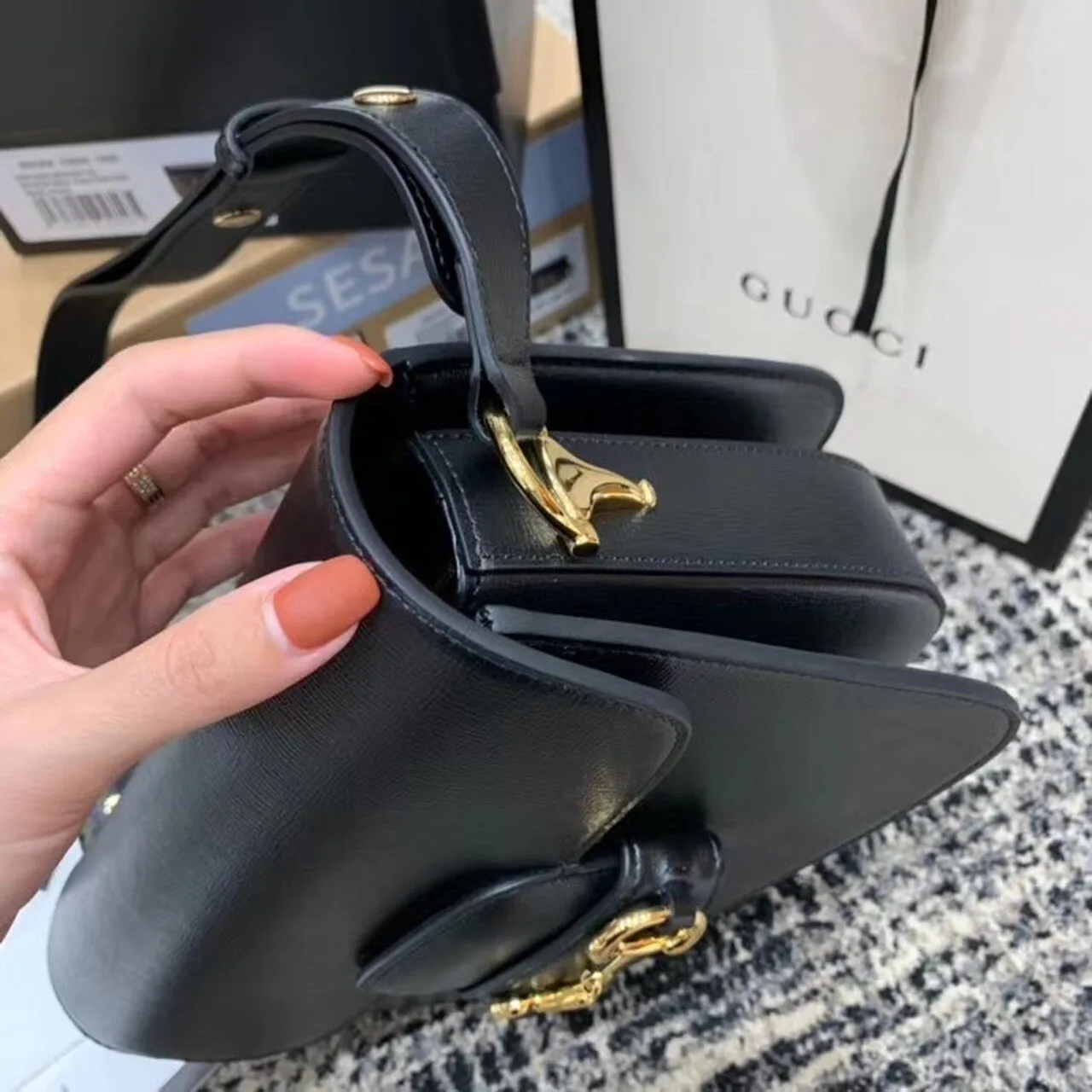 Gucci Horsebit 1955 Shoulder Bag Black Textured With A Vintage Effect / GG - Image 9
