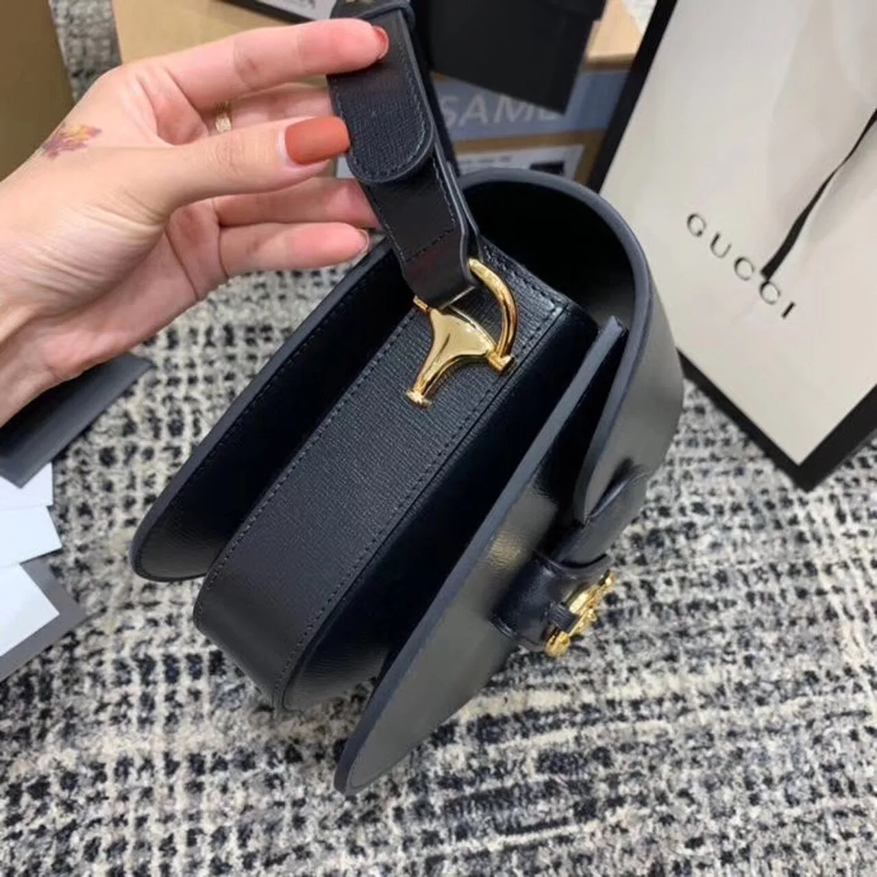 Gucci Horsebit 1955 Shoulder Bag Black Textured With A Vintage Effect / GG - Image 17