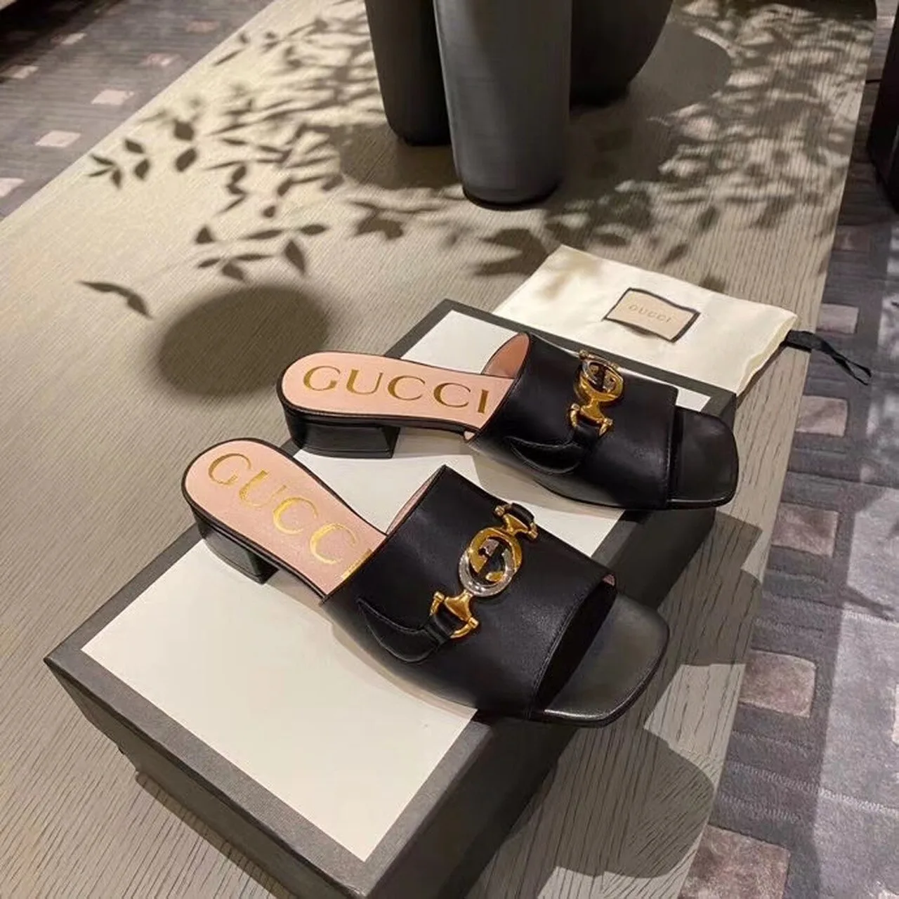 Gucci Gucci Zumi Slide Sandals Black - Image 3