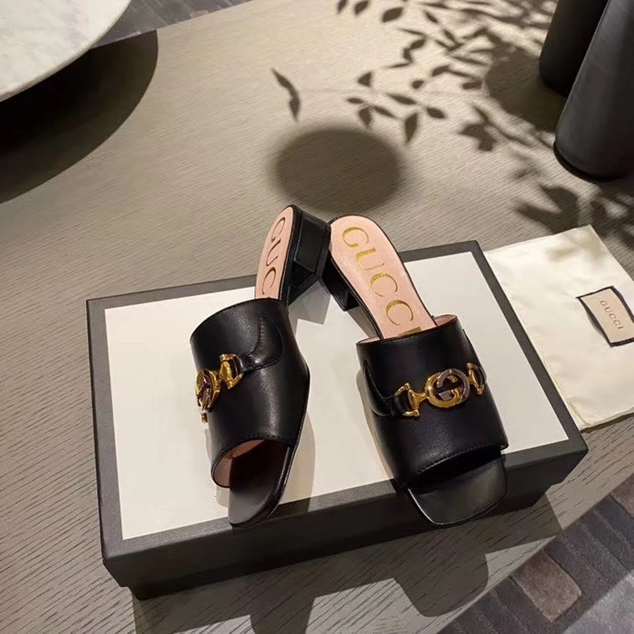 Gucci Gucci Zumi Slide Sandals Black - Image 4