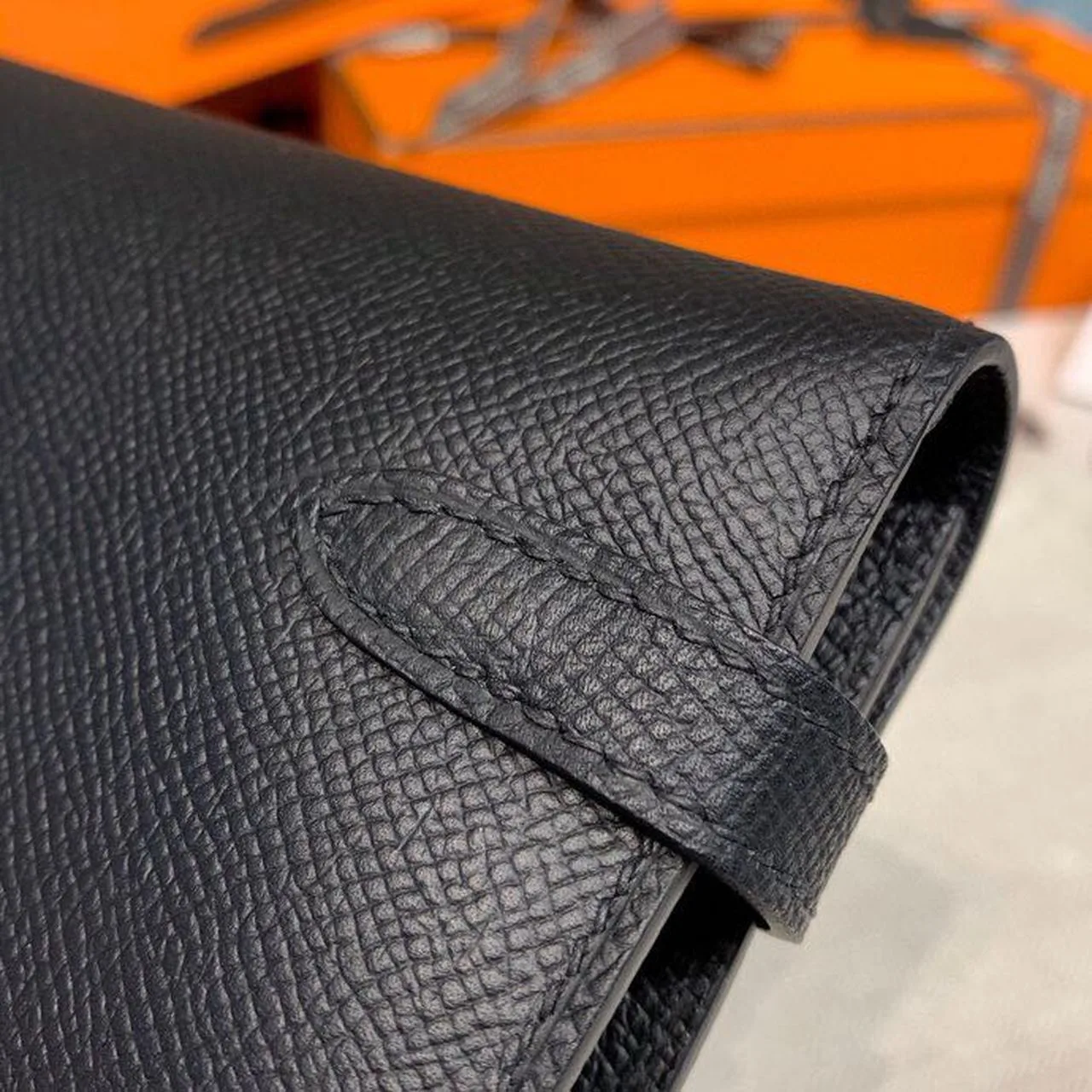 Hermes Kelly Wallet To Go Woc Black With Gold Toned Hardware Bag / - Image 16