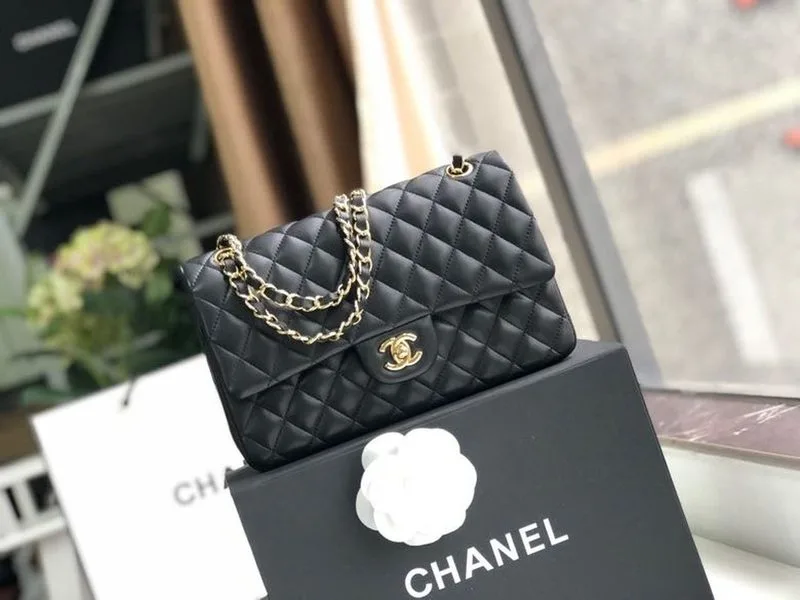 Special Set Chanel: Classic Flap Bag + Coco Crush Bracelet - Image 2