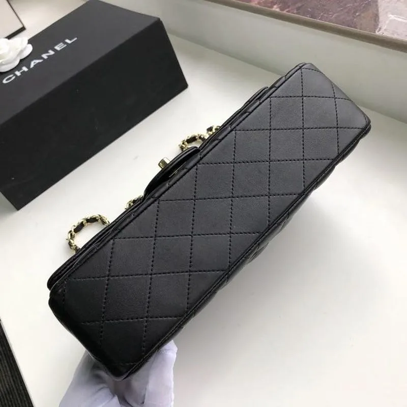 Special Set Chanel: Classic Flap Bag + Coco Crush Bracelet - Image 5