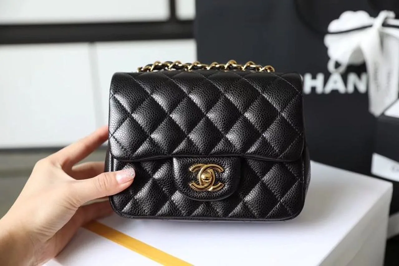Chanel Classic Mini Flap Bag Gold Toned Hardware Black / - Image 3