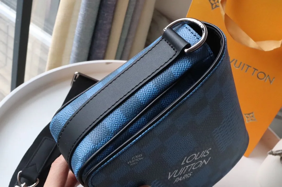 Louis Vuitton Studio Messenger Damier Graphite Blue - Image 2
