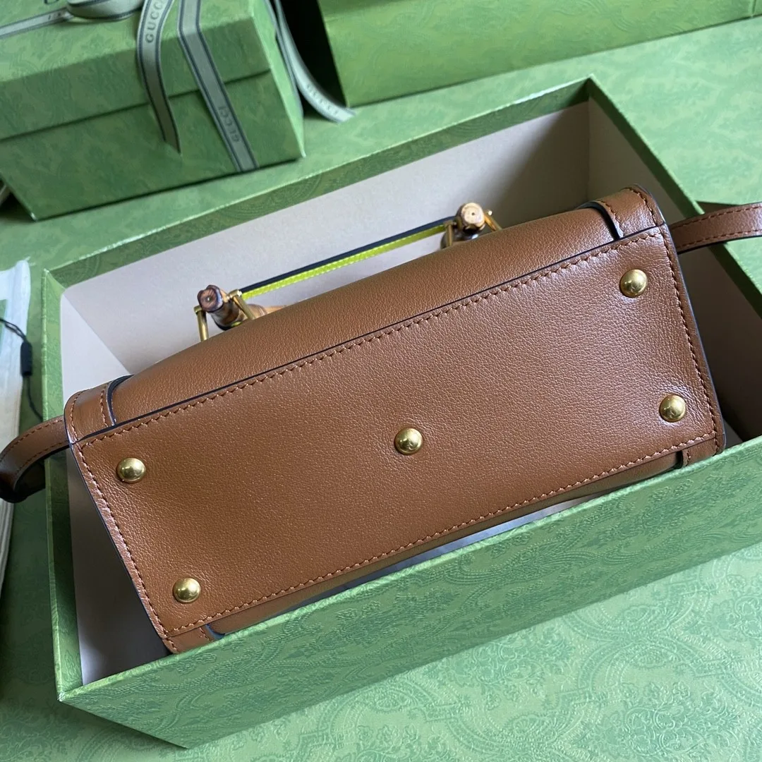 Gucci Diana Mini Tote Bag Brown / GG - Image 11