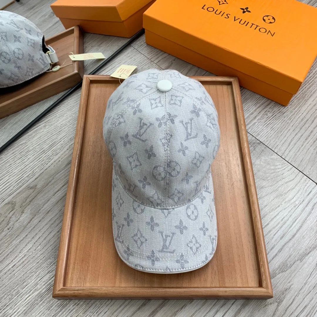 Louis Vuitton Monogram
