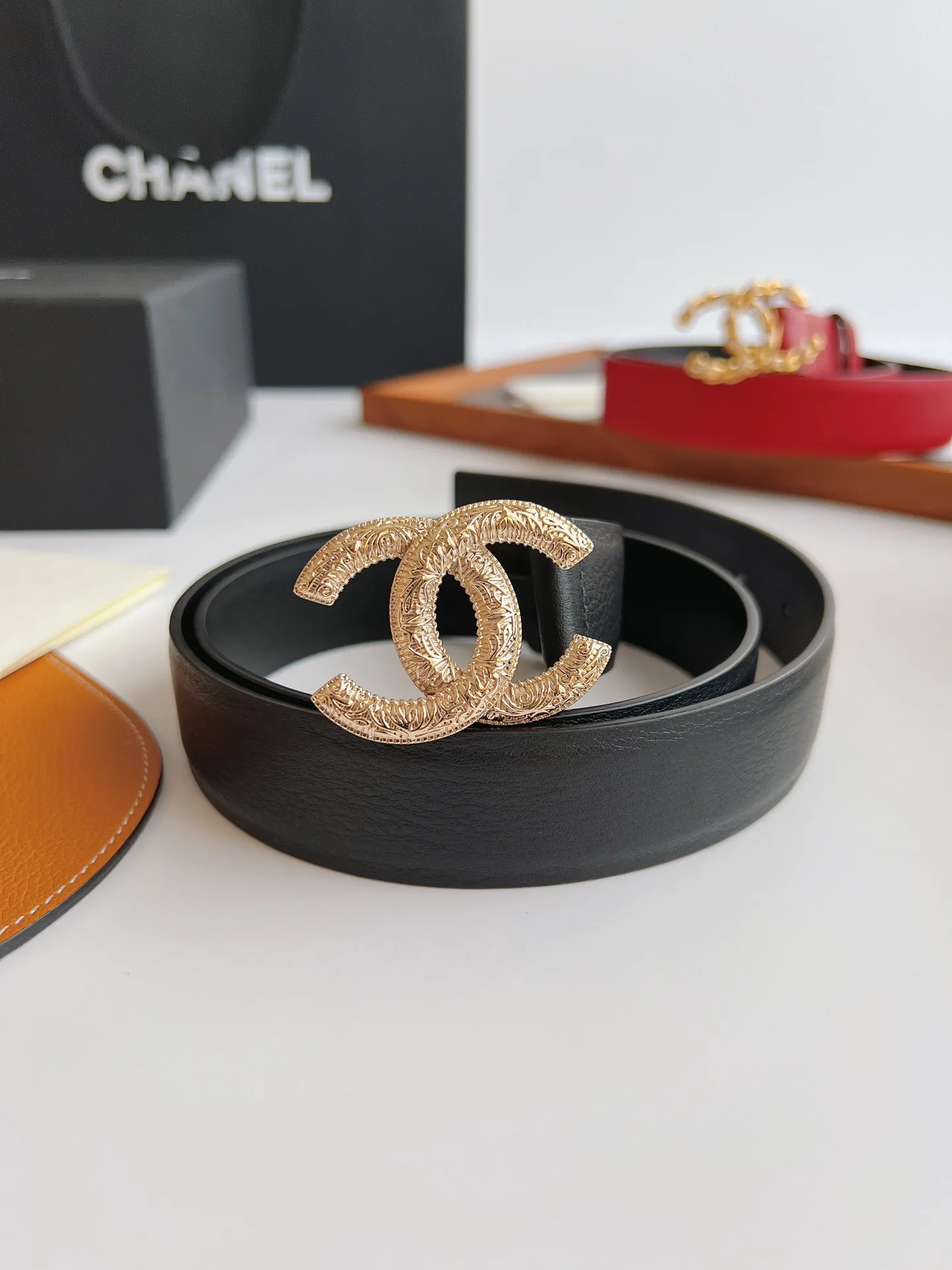 Chanel Attach Stone Metal CC Belt Black - Image 5