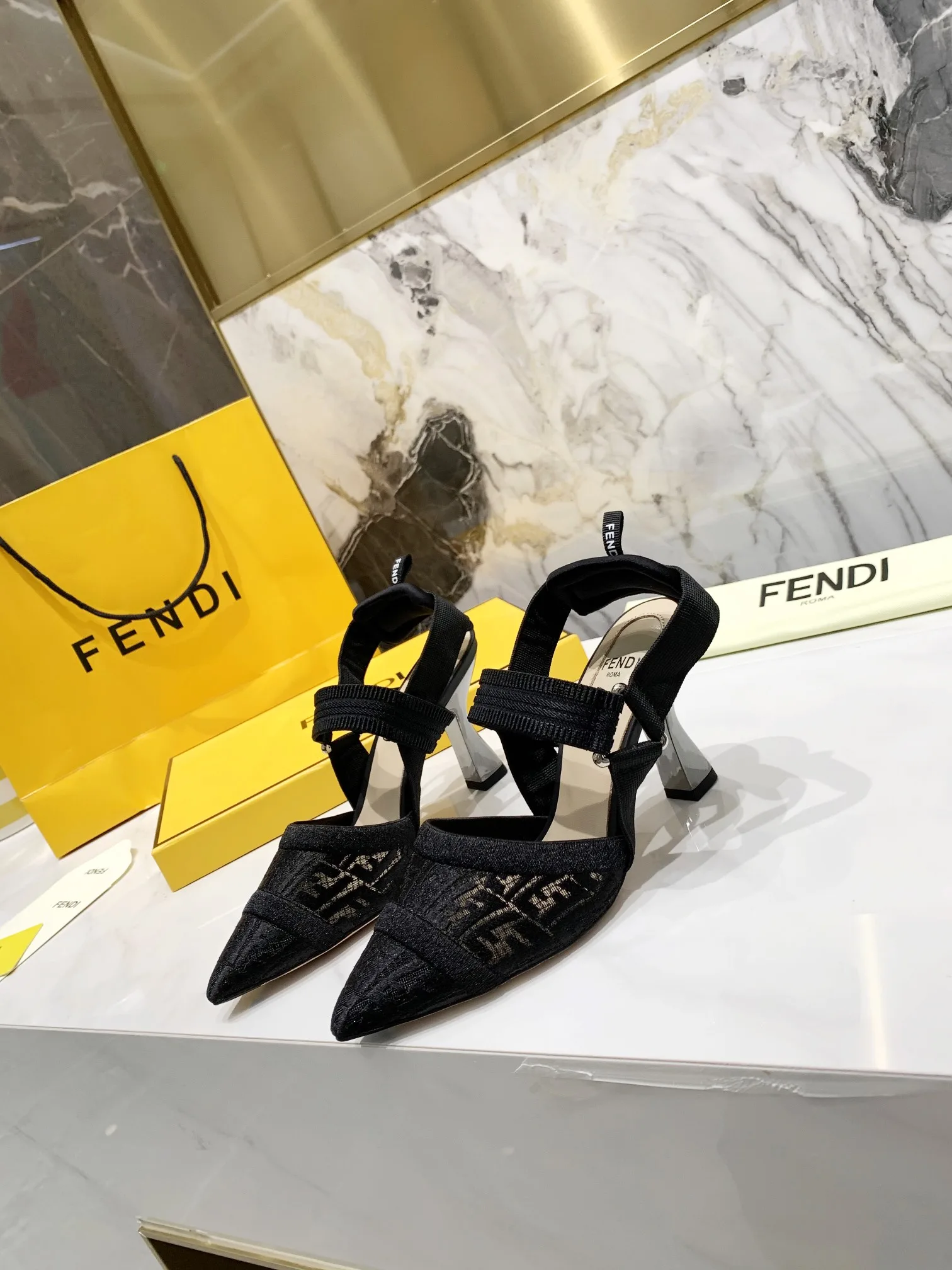 Fendi Colibri Micromesh