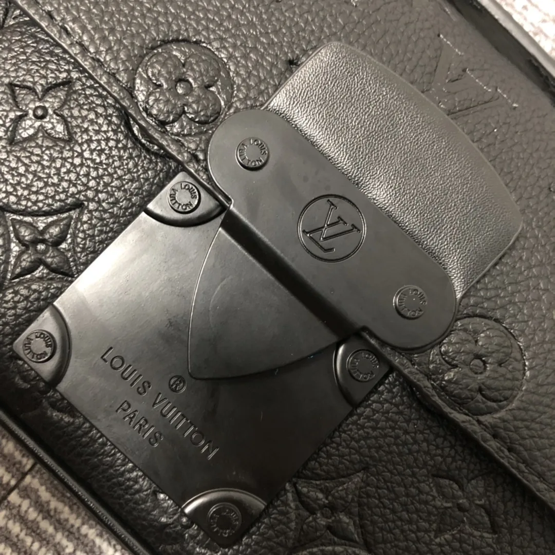 Louis Vuitton S Lock Sling Bag Black - Image 3