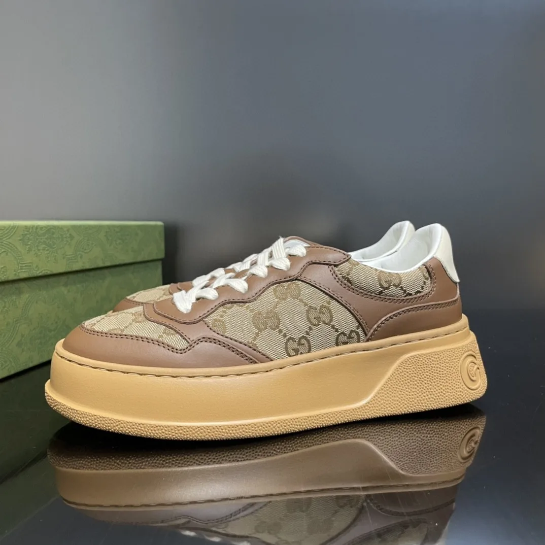 Gucci Men’s GG Sneaker Brown And Beige - Image 4